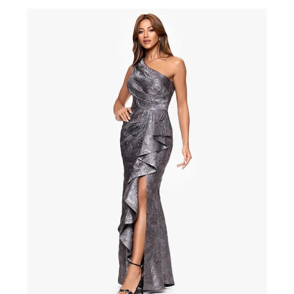 Xscape Silver One Shoulder Metallic Gown Size 4 NWT Formal Ruffle Dress GALA MOB - Picture 6 of 13